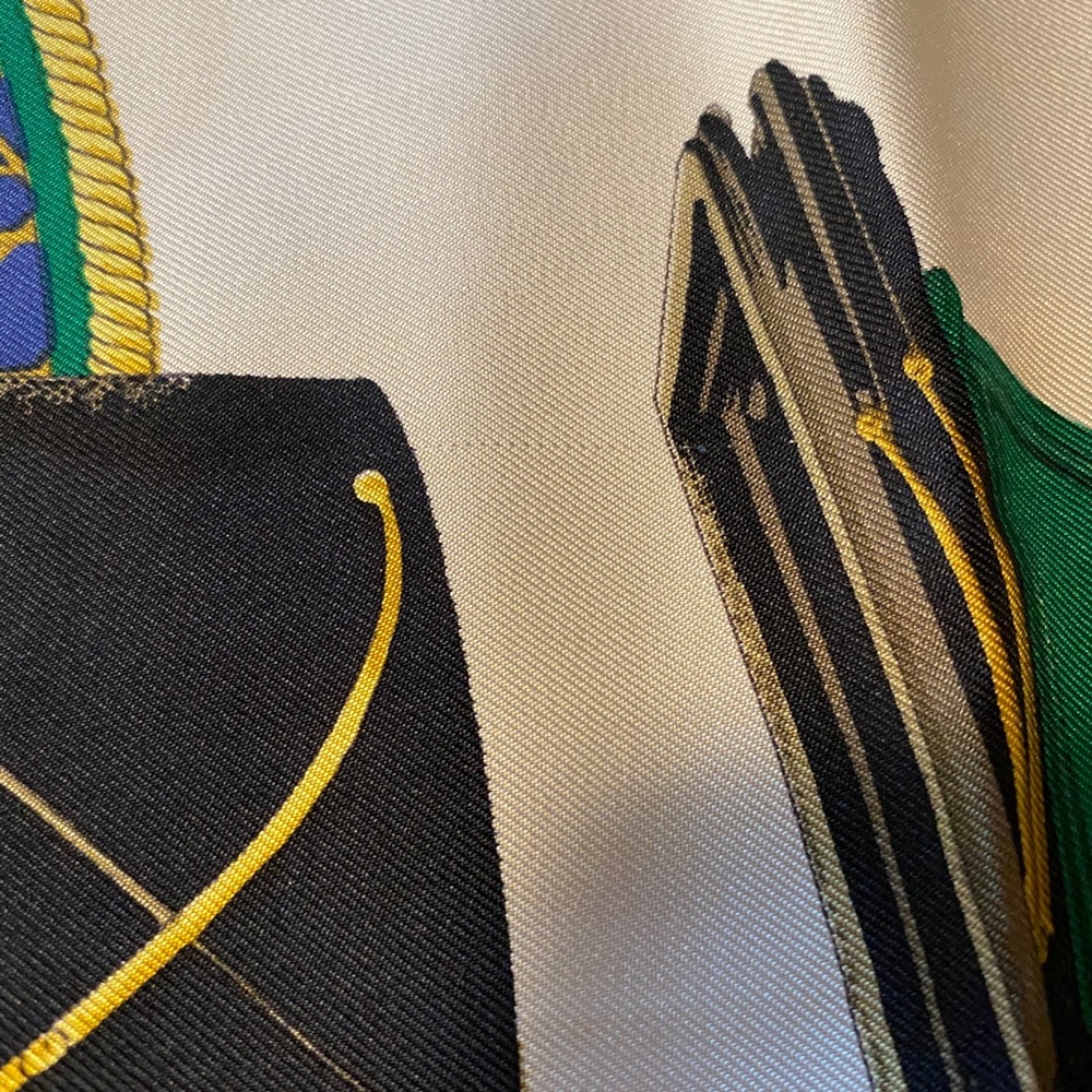 Vintage Hermès Scarf - Picture 8 of 12